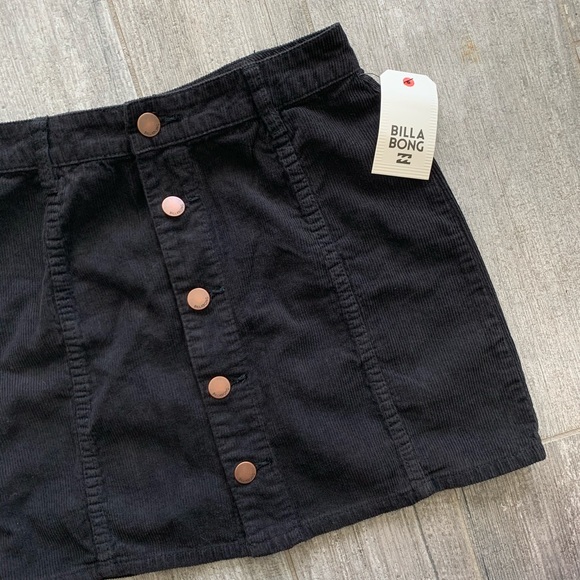 Billabong Dresses & Skirts - 🔥🔥BILLABONG - BUTTON CORD MINI SKIRT🔥🔥